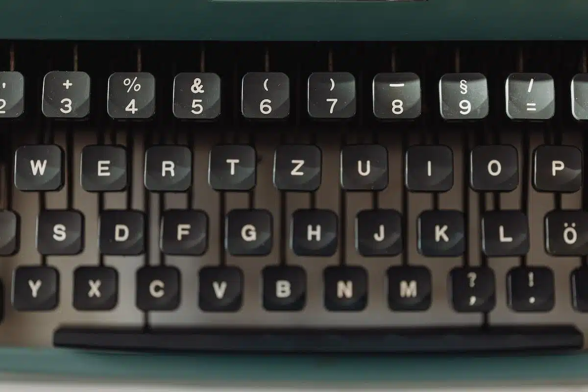 La disposition du clavier QWERTY : une introduction complète